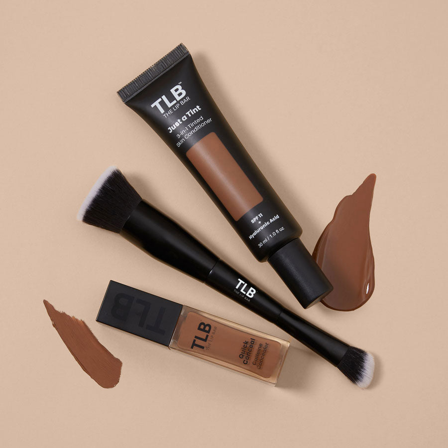 Chocolate Chip / Mocha Concealer / Complexion Brush