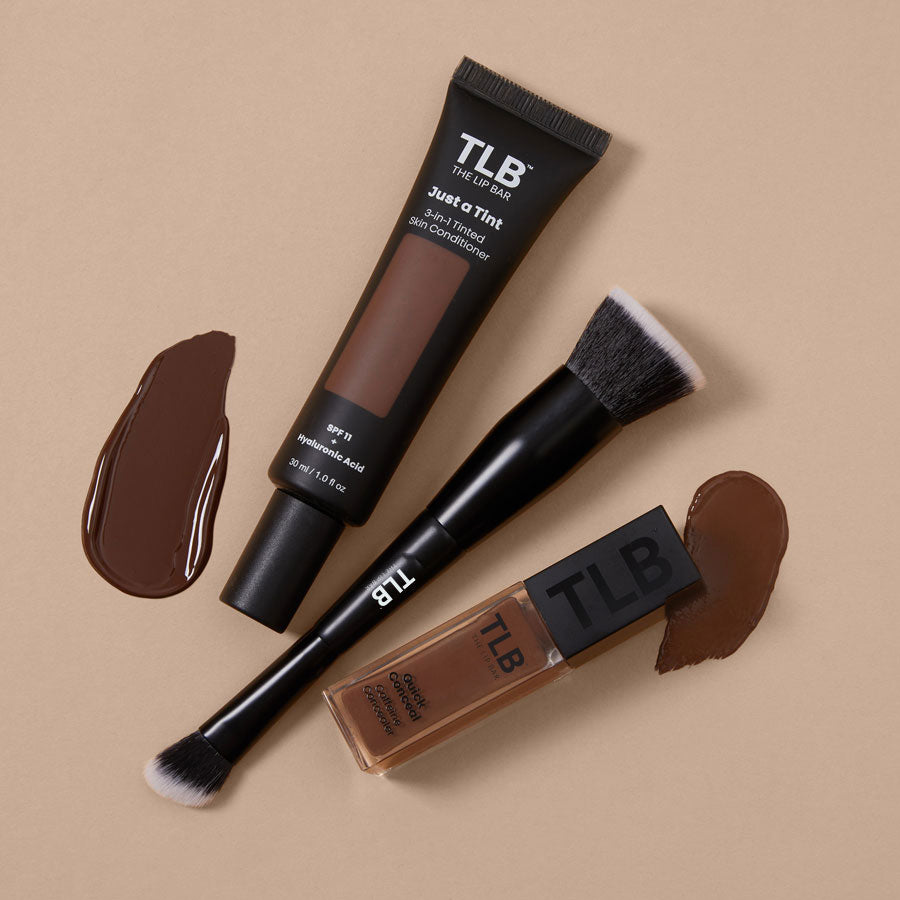 Cocoa Bean / Ebony Concealer / Complexion Brush