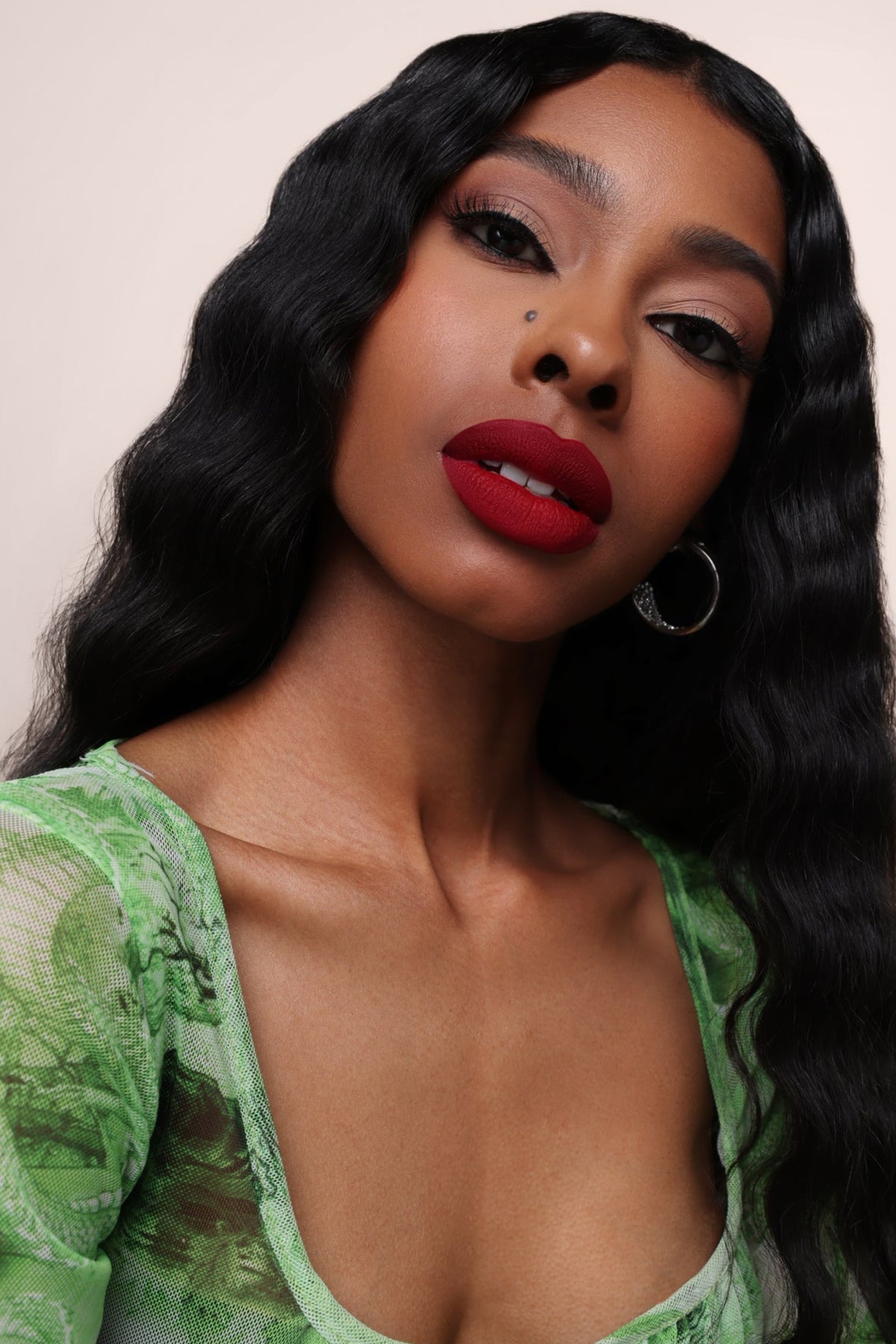 This is the prettiest lip color ever, it does stay on all day.